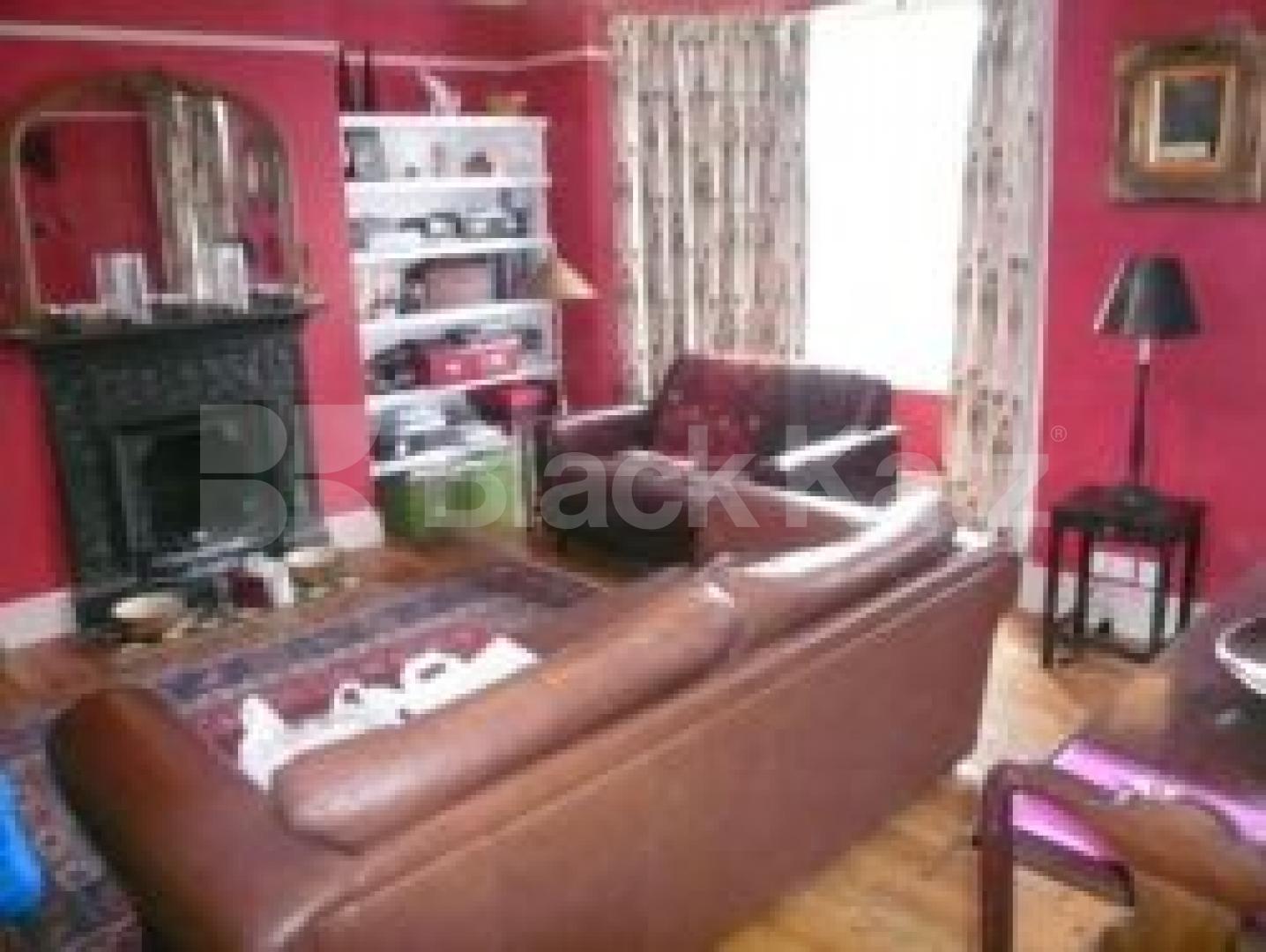 			LET!, 2 Bedroom, 1 bath, 1 reception Flat			 Weston Park, CROUCH END N8